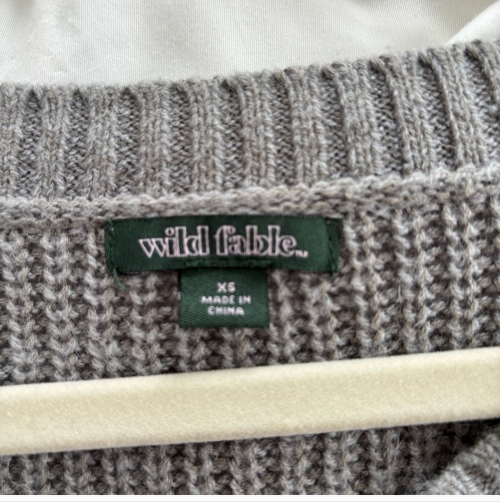 Gray V-Neck Women's Sweater - Picture 3 of 4